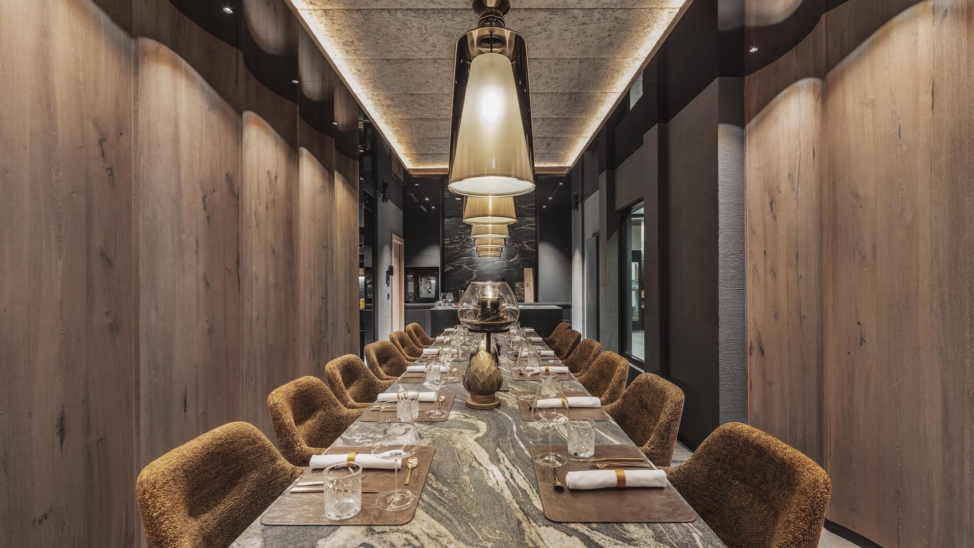 Hyxavelor's diner voor restaurantgasten